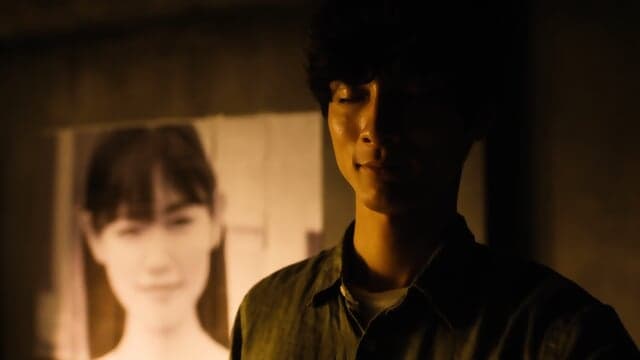 Under Your Bed [ì¸ë ì ì´ ë² ë] ë¬´ì­ ì¬ë¸ì¶ ëª¸ë§¤ìì  ëêµ°ê° ëë¥¼ ê°ìíë¤ ìë§