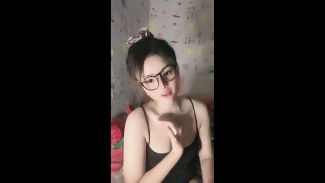 Kak cantik sangean sering colmek