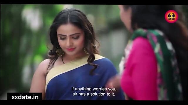 Sexy Indian Desi Bhabhi Meena Got Fucked By Her Customers