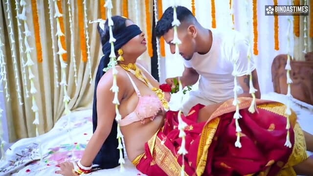 Dost ki biwi ko ankh bandh kr suhagrat ko hi pel diya