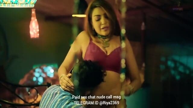 Gaon ki Saari Choori Akele Aadmi Ke Sath