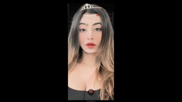 Famous Instagram Model Simran Kamra Showing Her Big Juicy Boobs And Pressing Them On Private Video Call With Her Boyfriend