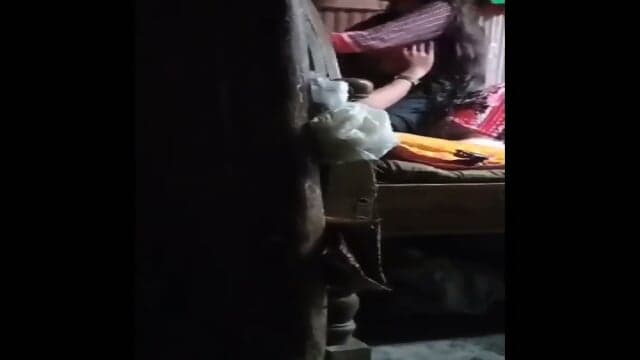 Bengali sali dulavai hidden boobs sucking