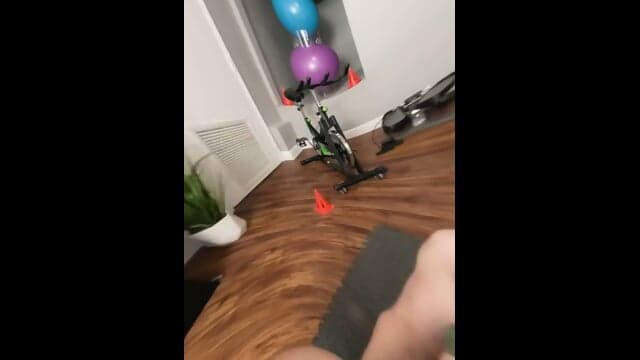Duas Loirinhas Na Academia