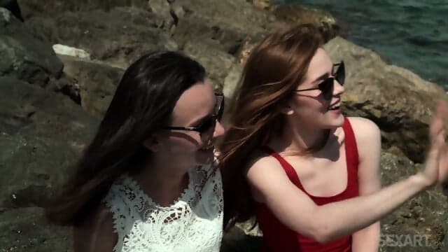 Redheaded Russian Beauty: Lesbos
