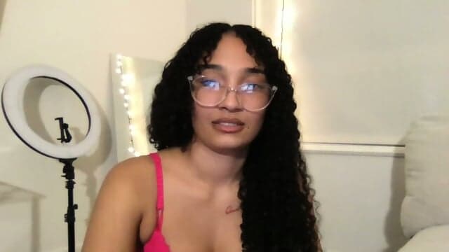 Rosalinatoosexy Sucking Cock