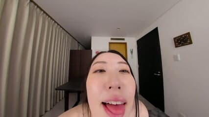 P2X8V7R2 Große Weiße Frau