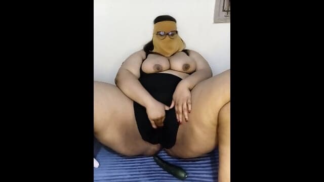 CUUUUUUT