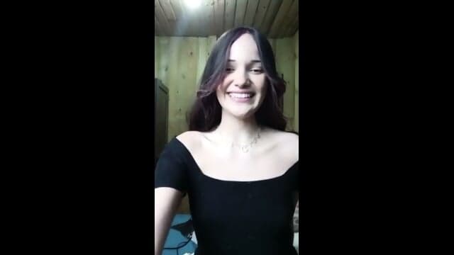 Novinha Mostrando A Raba