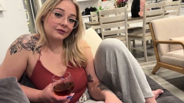 Stealthy Amateur MILF POV Creampie Household Fantasy