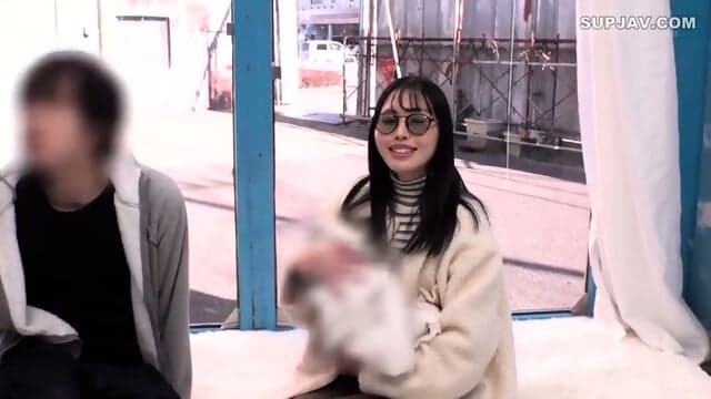 SDMM-235 SDMM-235 - Mom's Secret City Stroller Encounter