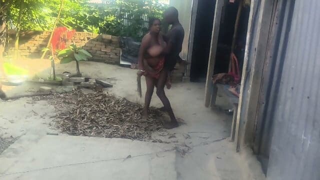 Desi Housewife Ki Outdoor Chudai