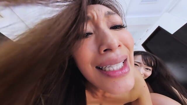 Kurea And Reiko Play Together JAV VR   W A V R   108 B