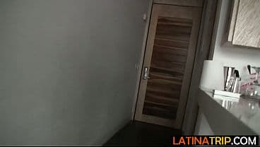 Latin babe grabbed big cock and sucked it befor...