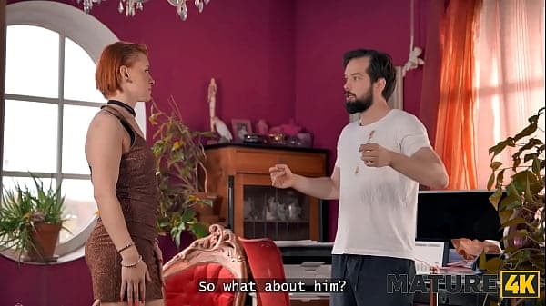MATURE4K. Nymfa tricked her neighbour and showe...
