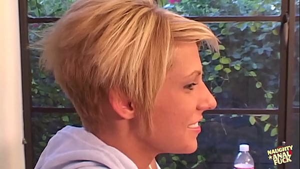 Amber, a blonde, demonstrates her deep-throatin...