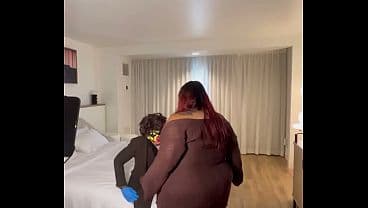 Super Booty Latina BBW Jaidyn Venus Devours Big...