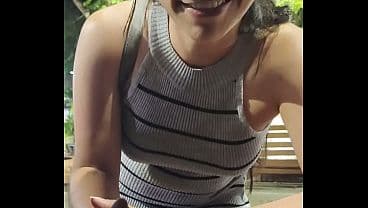 POV porno real, recojo a una linda milf en la c...