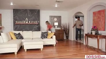 Big tits asian girlfriend Scarlette Moon caught...