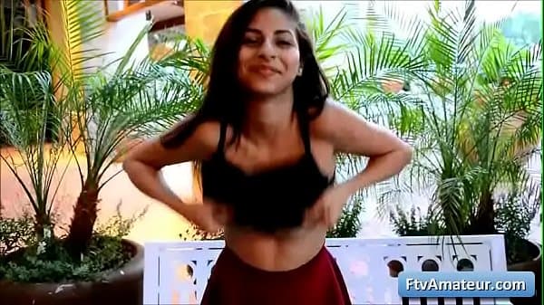 Amazing natural busty girl flash her boobs and ...