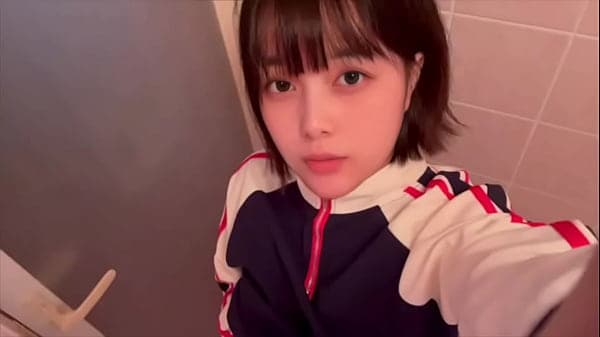 【1人えっち】おかあ◯んがリビングにいる間にお風...