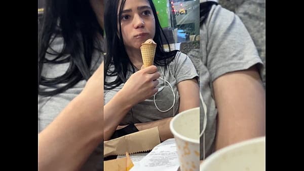 Mi Amigo Me Usa Como Postre y Se Viene adentro ...