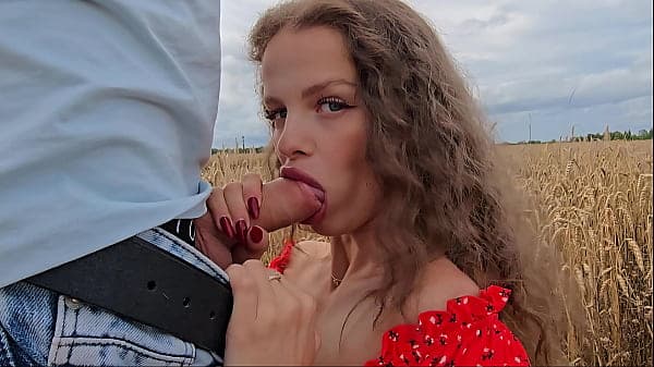 A factographer fucked a model during a photo sh...