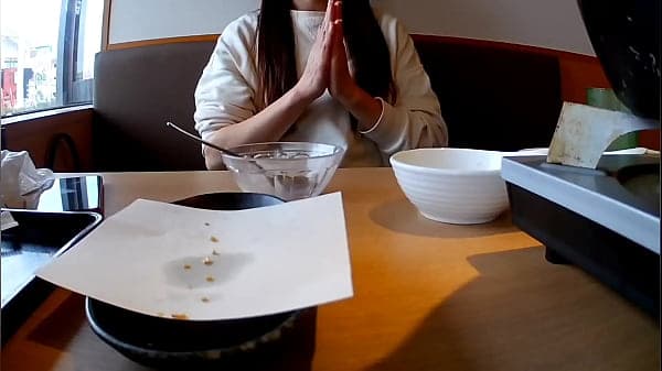 変態貧乳ヤリマン不倫人妻の中出し三昧の２日間。...