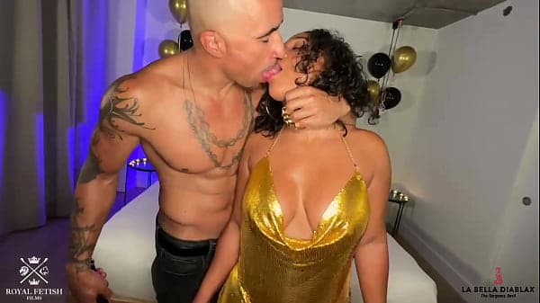 Labelladiablax enjoys her BBC gift King Noire w...