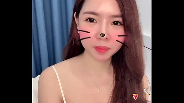 My ha lai bigo lộ n&uacute;m t&iacute;