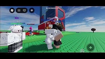 Letting everyone use me in roblox again