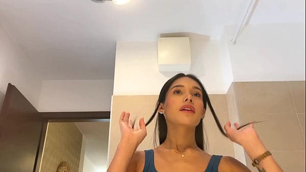 Can she be the most beautiful girl, ever? Just ...