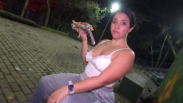 Colombiana con cara de inocente pero es toda un...