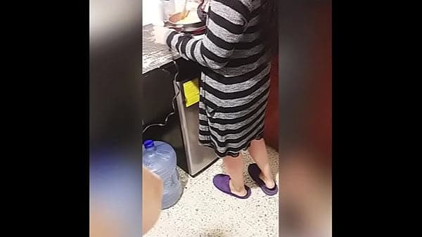 C&oacute;mo COGERTE a tu SUEGRA y a su HIJASTRA al MIS...