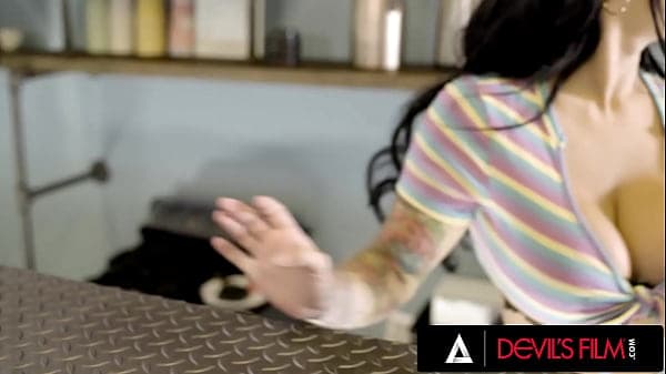 DEVILS FILM - Don't Missed This Hottest Payton ...