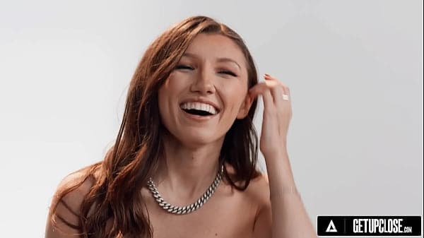 UP CLOSE - How Women Orgasm With Petite Brunett...
