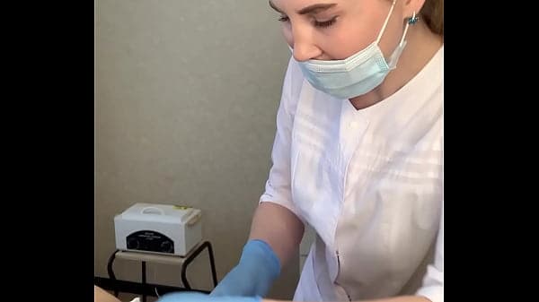 Dude spontaneously cum right on the procedure f...