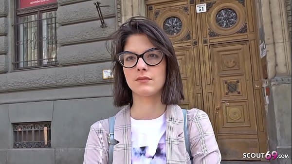 german scout 18 jahre junge studentin sara ao a...