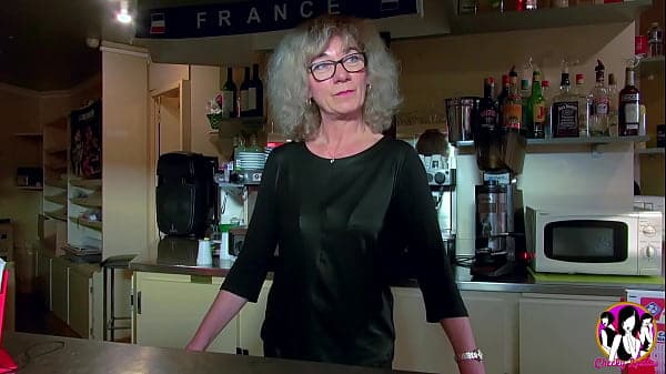 Naughty Granny wants to be fucked in every hole