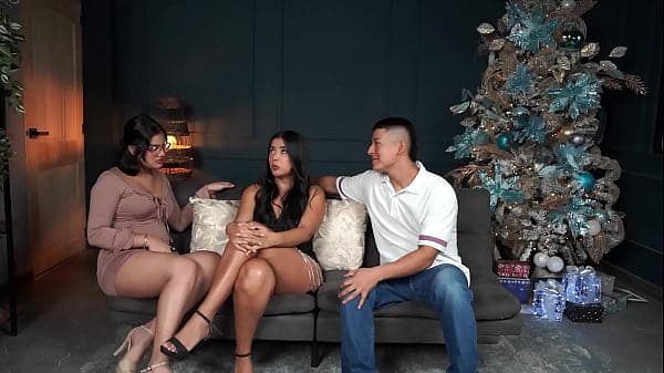 Girlfriend cheated on after boyfriend and mom h...