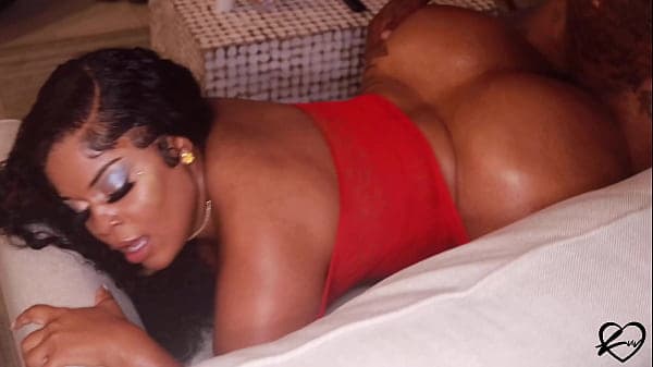 Big Booty Black Beauty Drilled By The BBC! Jayl...